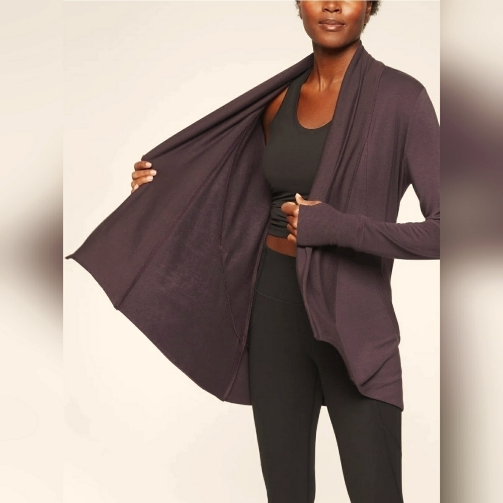 Athleta Pranayama Wrap Jacket cover up, Sage SIZE S